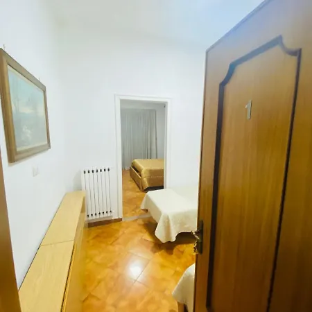 B&B Les Fontaines Pompei Frühstückspension 2*